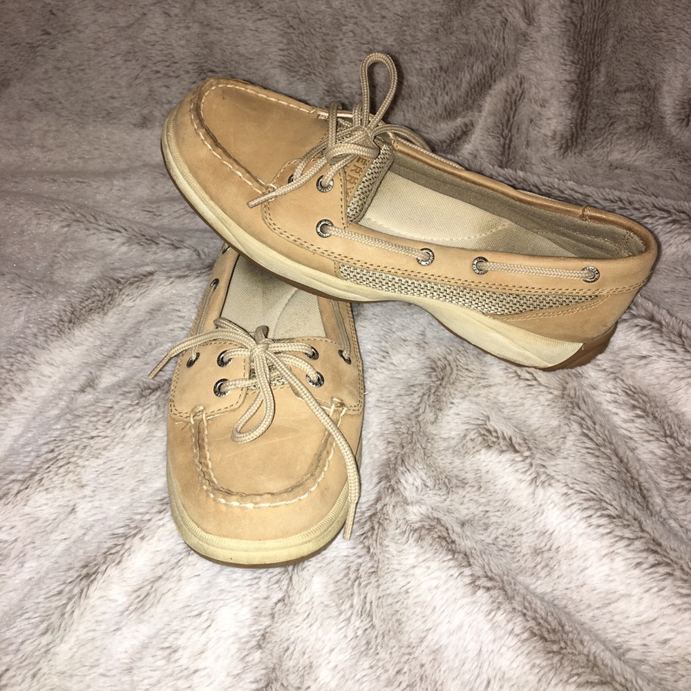 Sperry Top-Sider Boat shoes.